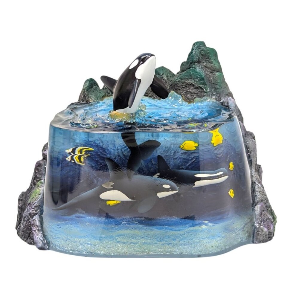 Dakin Artist Collection Wyland Amazing Orcas Killer Whale Collectible Sculpture